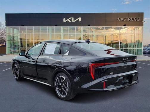 2025 Kia K4 GT-Line