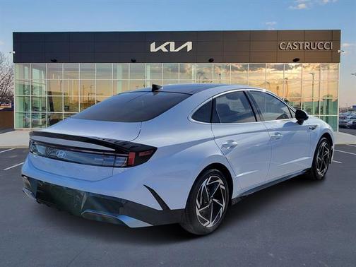 2024 Hyundai SONATA SEL