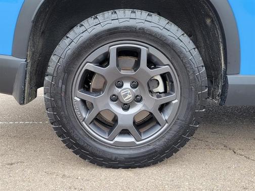 Sky Blue Pearl 2025 Honda Pilot TrailSport