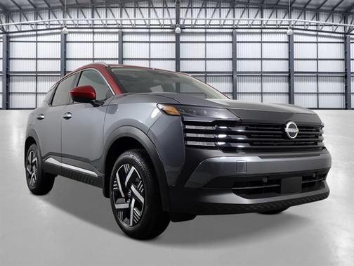 2t Gun Red Roof 2026 Nissan Kicks SV