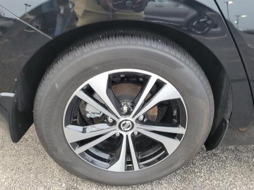 Black 2021 Nissan Sentra SV