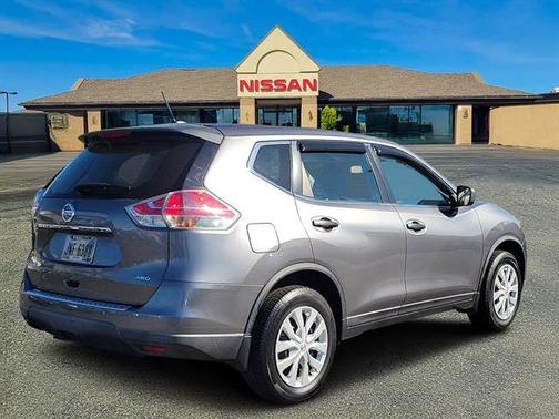 2016 Nissan Rogue S
