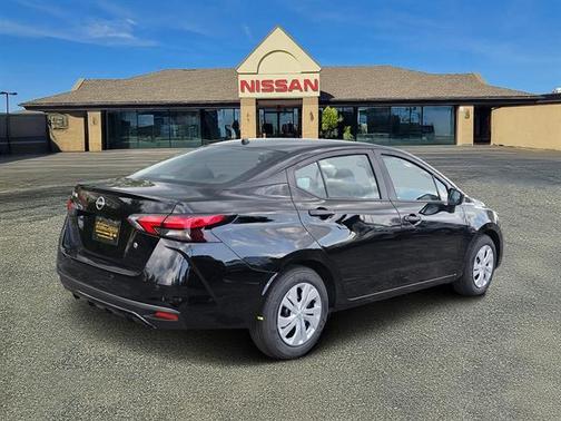 2025 Nissan Versa S