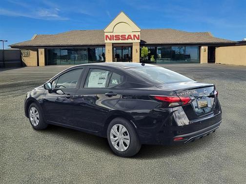 2025 Nissan Versa S