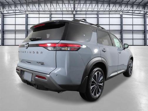 Boulder Gray Metallic 2026 Nissan Pathfinder Platinum