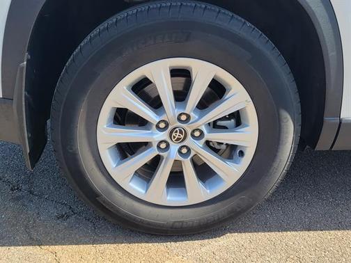 Wind Chill Pearl 2024 Toyota Grand Highlander XLE