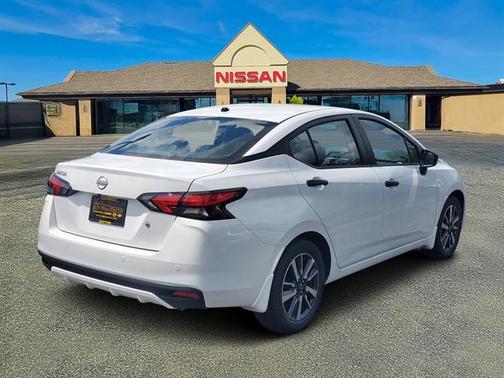 2025 Nissan Versa S