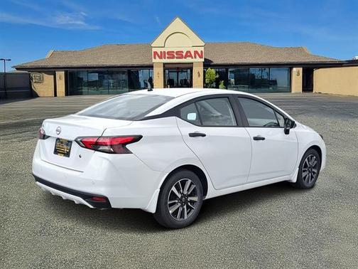 2025 Nissan Versa S