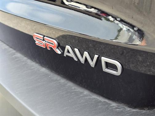 Super Black 2025 Nissan Kicks SR