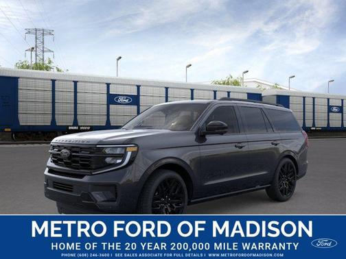 Dark Matter Gray Metallic 2026 Ford Expedition Platinum
