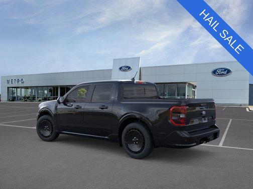 Shadow Black 2026 Ford Maverick Lobo