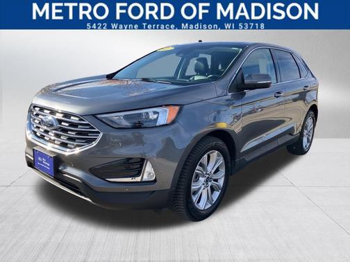 2022 Ford Edge Titanium