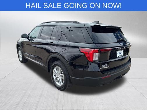 Black Metallic 2025 Ford Explorer Active