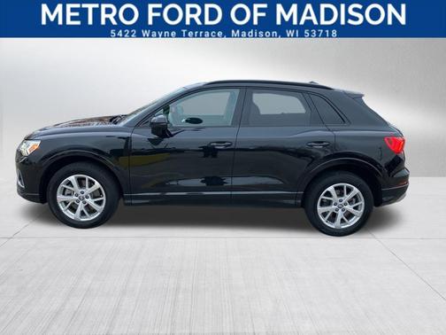 2021 Audi Q3 45 S line Premium