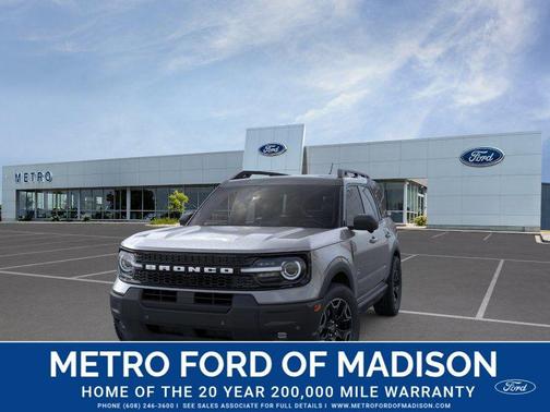 Carbonized Gray Metallic 2025 Ford Bronco Sport Outer Banks