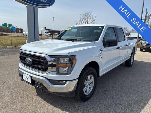 Oxford White 2023 Ford F-150 XLT
