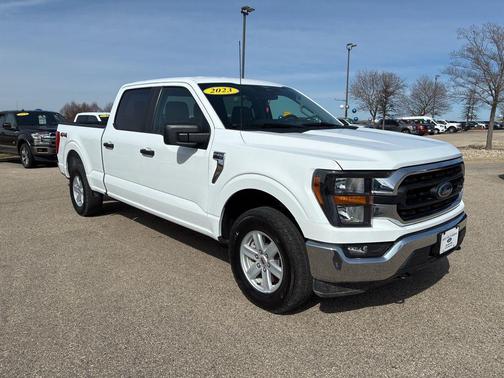 Oxford White 2023 Ford F-150 XLT