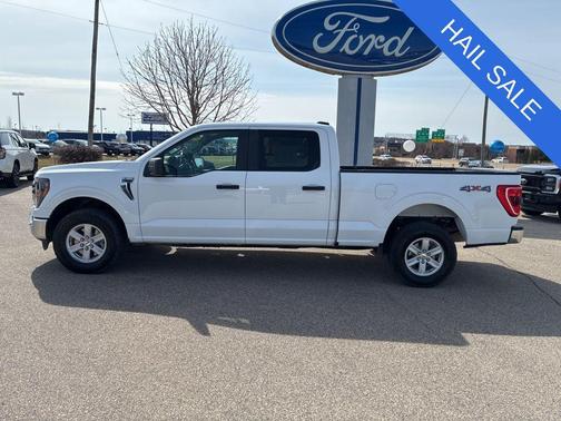 Oxford White 2023 Ford F-150 XLT