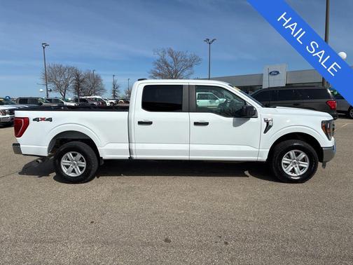 Oxford White 2023 Ford F-150 XLT