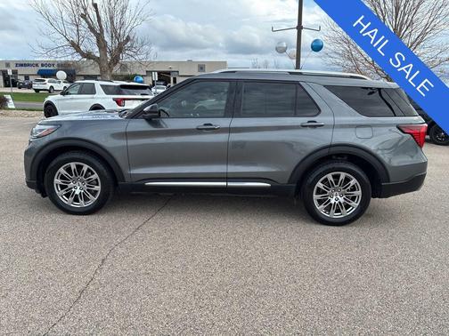 Carbonized Gray Metallic 2025 Ford Explorer Platinum