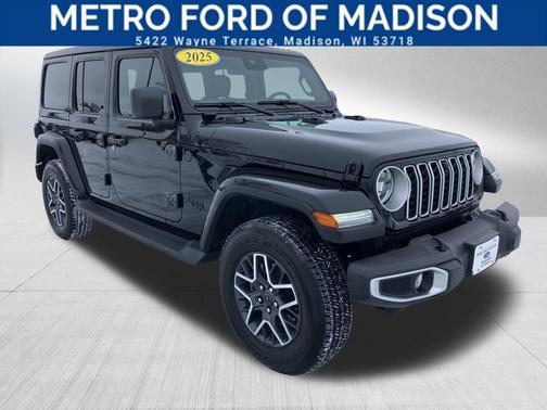2025 Jeep Wrangler 4-Door Sahara 4x4
