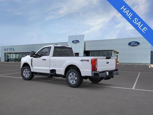 Oxford White 2026 Ford F-350 XLT