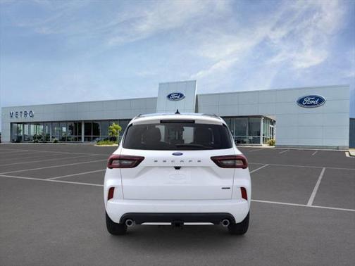 2025 Ford Escape ST-Line Elite