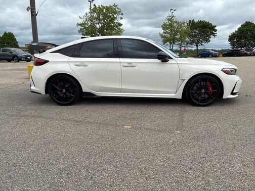 Championship White 2024 Honda Civic Type R