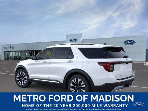 Star White Metallic Tri-Coat 2026 Ford Explorer Platinum