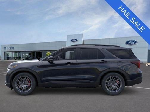 Agate Black Metallic 2026 Ford Explorer ST-Line