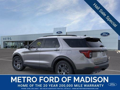Carbonized Gray Metallic 2026 Ford Explorer Active (200A)