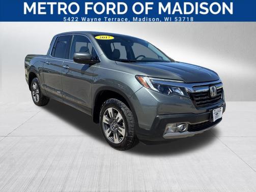 Lunar Silver Metallic 2017 Honda Ridgeline RTL-E