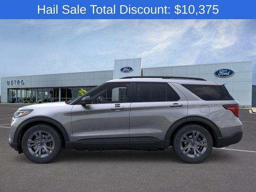 Carbonized Gray Metallic 2026 Ford Explorer Active w/200A Pkg
