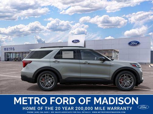 Avalanche Gray 2027 Ford Explorer ST-Line