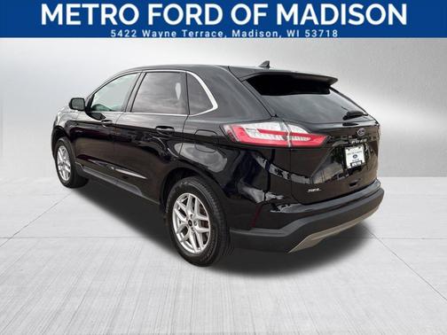 Black Metallic 2024 Ford Edge SEL