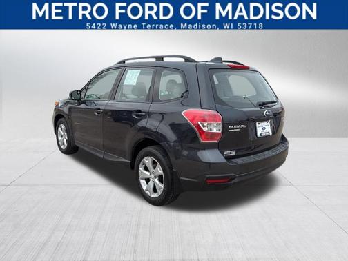 2016 Subaru Forester 2.5i