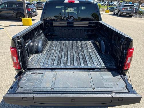 Agate Black Metallic 2023 Ford F-150 XLT