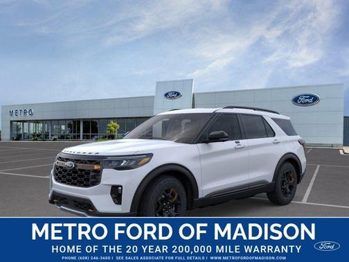 Space White Metallic 2026 Ford Explorer Tremor