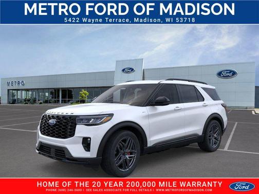 2025 Ford Explorer ST-Line
