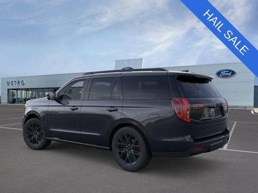 Dark Matter Gray Metallic 2025 Ford Expedition Platinum
