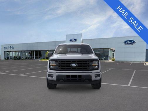 Avalanche 2026 Ford F-150 XLT