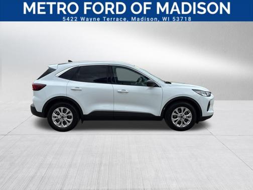 Oxford White 2023 Ford Escape Active