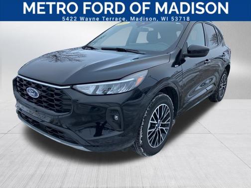 2023 Ford Escape ST-Line Select