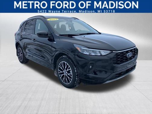 2023 Ford Escape ST-Line Select