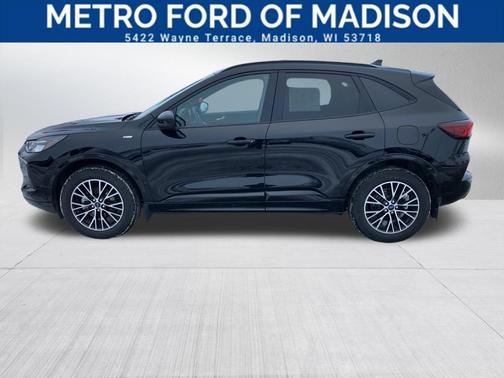 2023 Ford Escape ST-Line Select