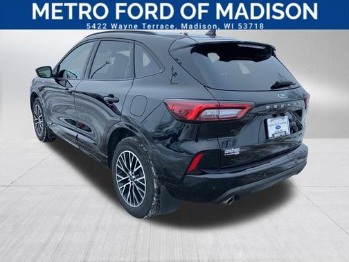 2023 Ford Escape ST-Line Select
