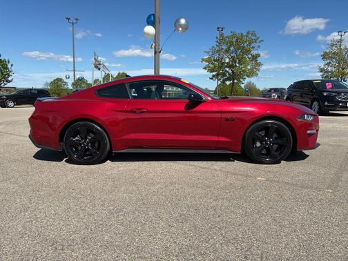 Rapid Red Metallic Tinted Clearcoat 2021 Ford Mustang GT