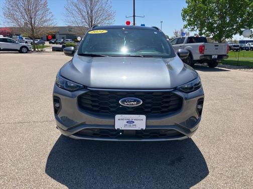2024 Ford Escape ST-Line Elite