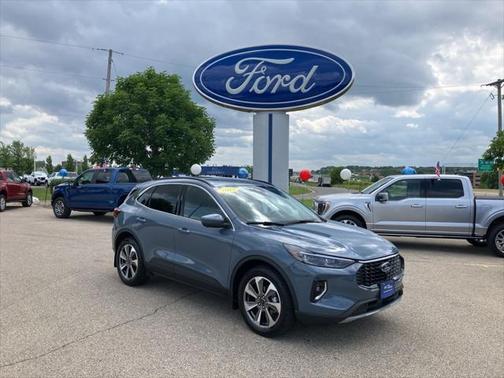 2023 Ford Escape Platinum