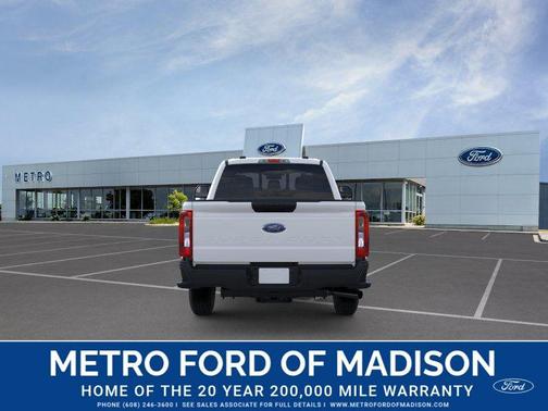 Oxford White 2026 Ford F-350 XL